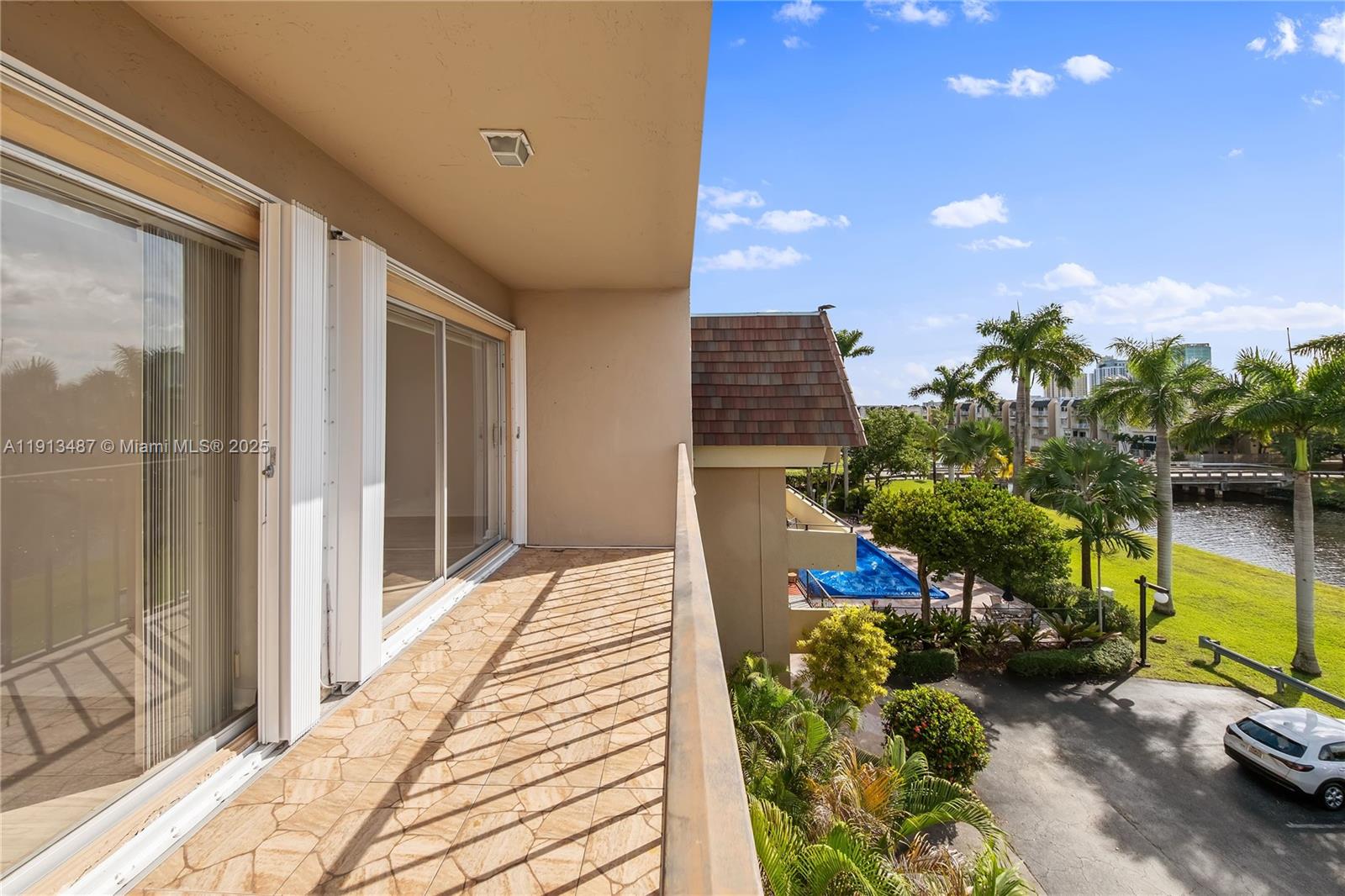 CAMINO CIRCLE CONDO - Residential Lease