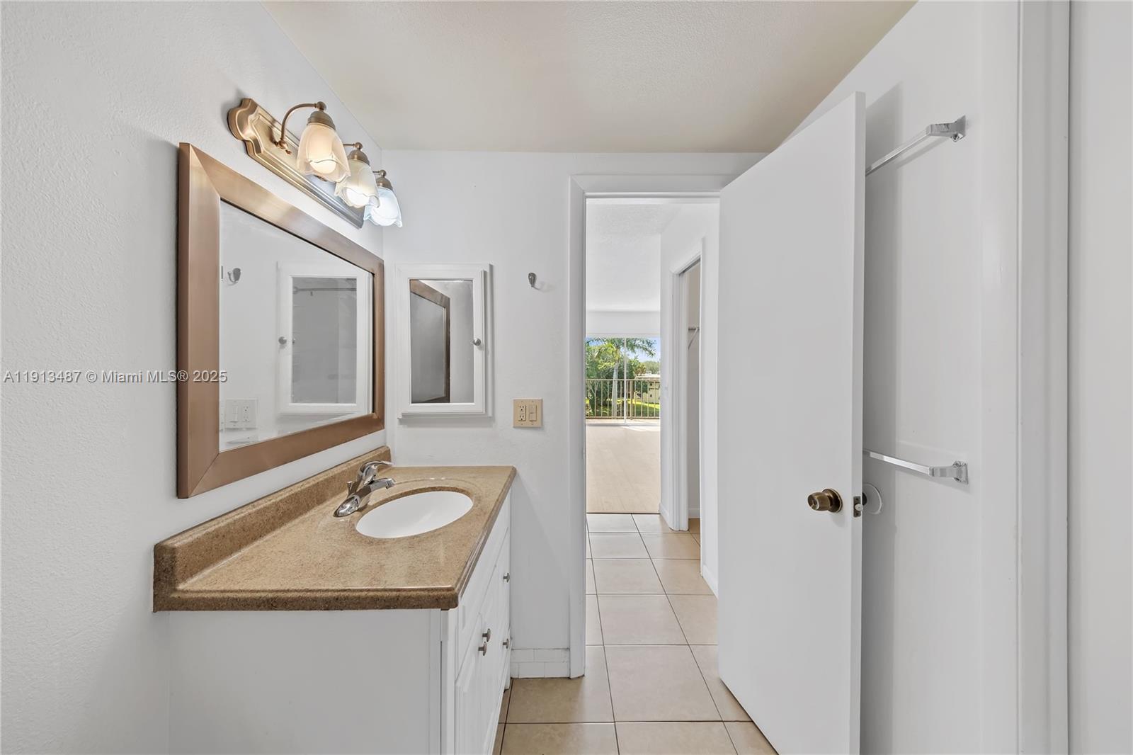 CAMINO CIRCLE CONDO - Residential Lease