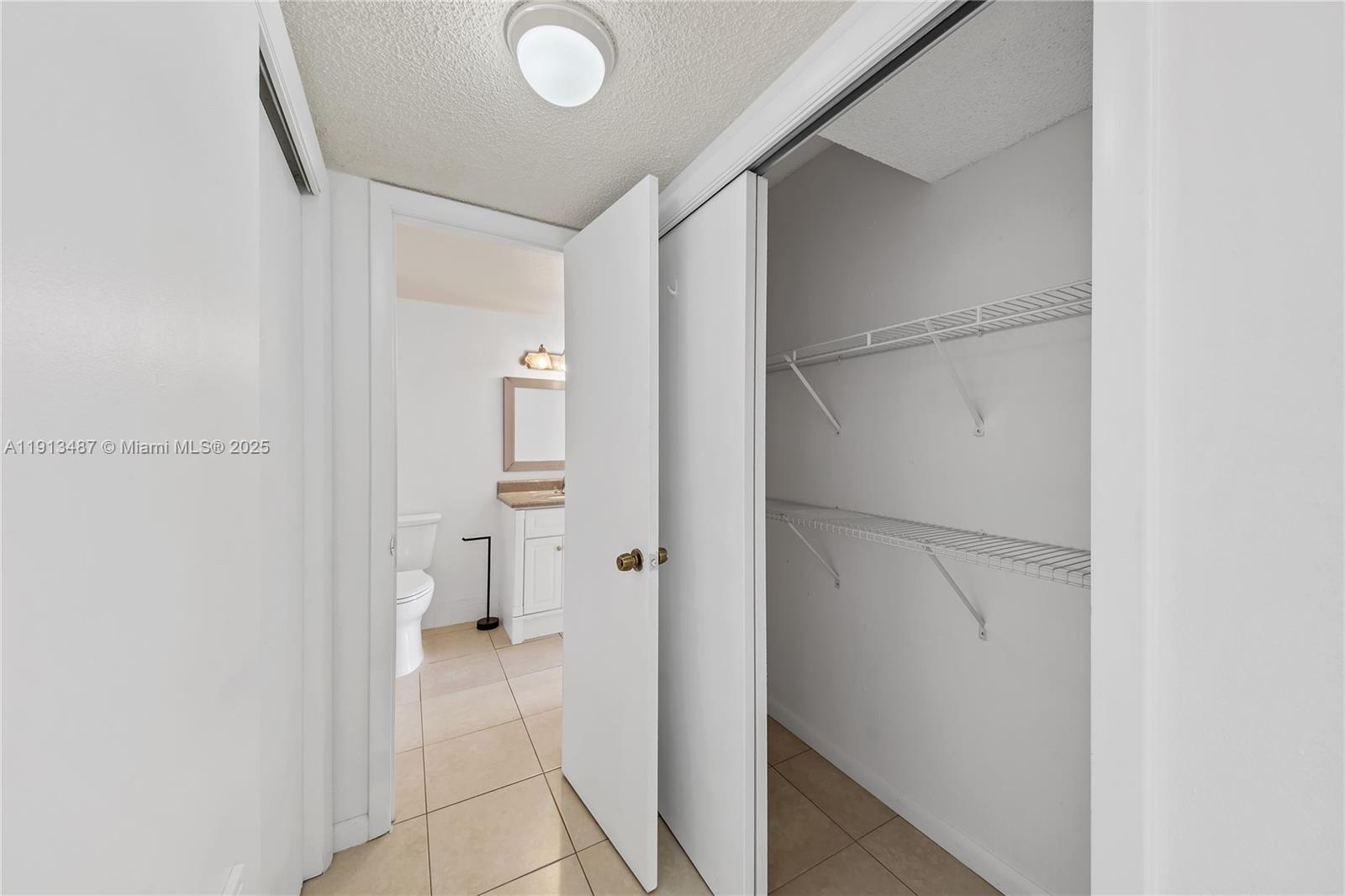 CAMINO CIRCLE CONDO - Residential Lease