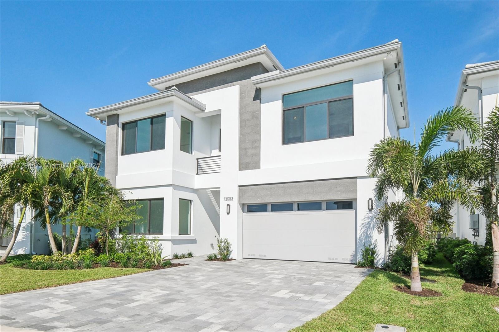 AVENIR POD - Residential Lease