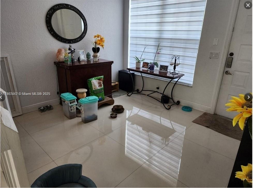 WALNUT CREEK TOWNHOMES - Residential