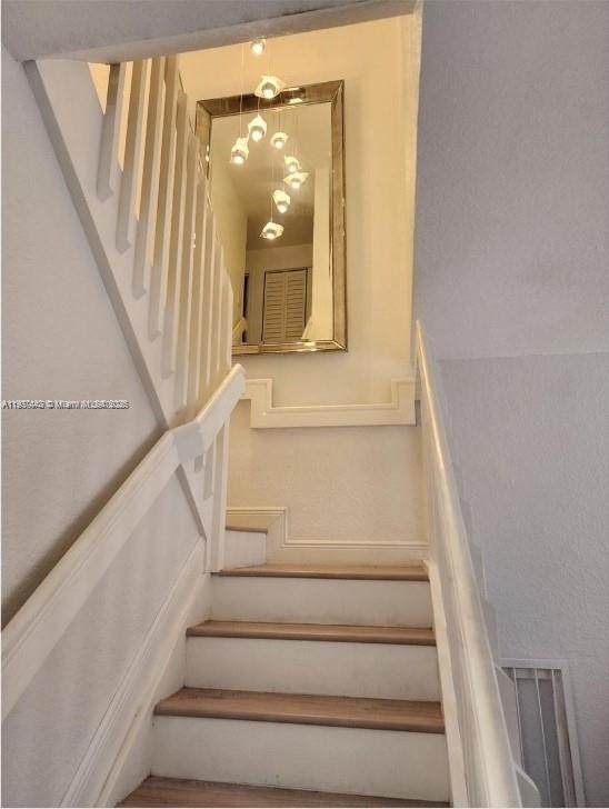 WALNUT CREEK TOWNHOMES - Residential