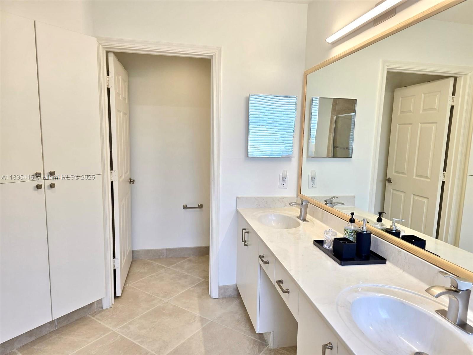 SECTOR 3 - PARCELS C D E - Residential