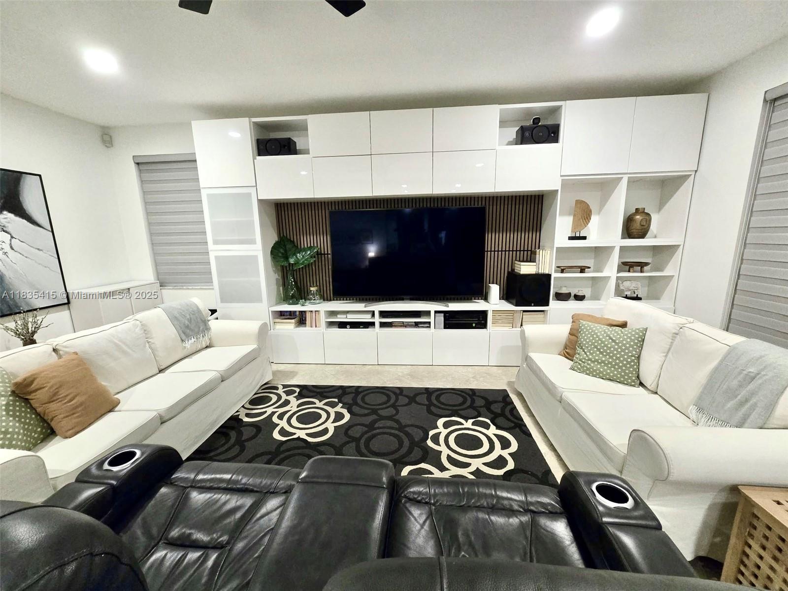 547 Cascade Falls Dr