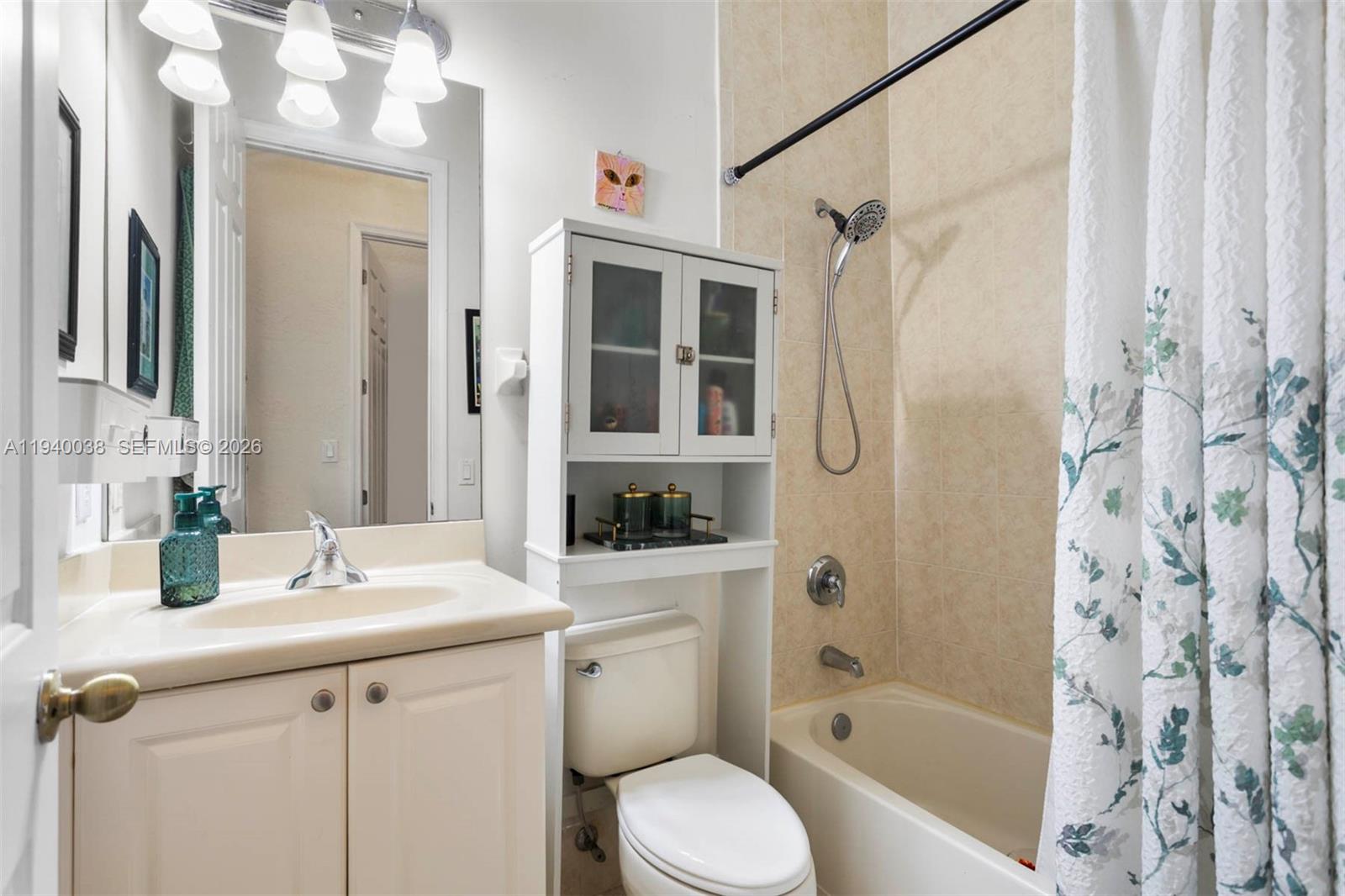 CUTLER CAY - Residential