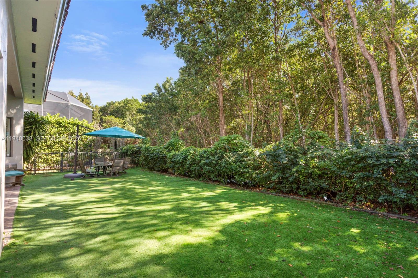 CUTLER CAY - Residential