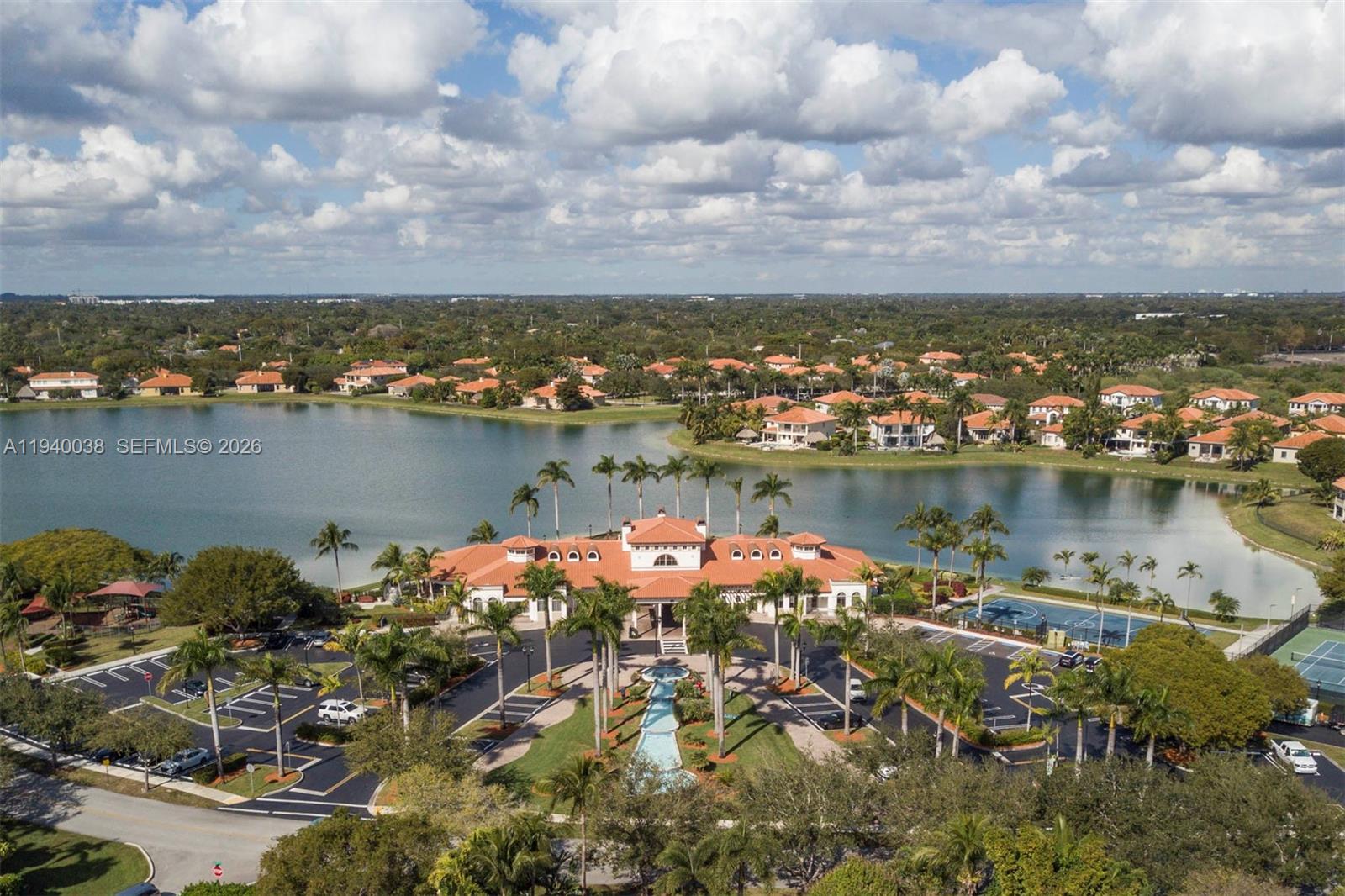 CUTLER CAY - Residential