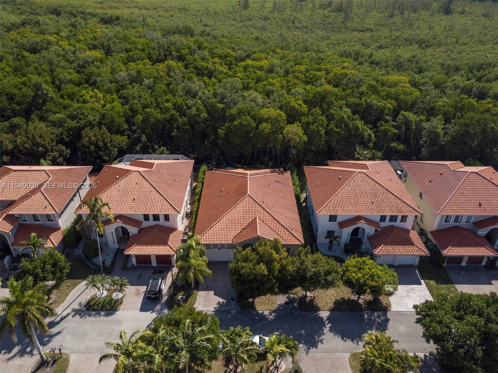 CUTLER CAY - Residential