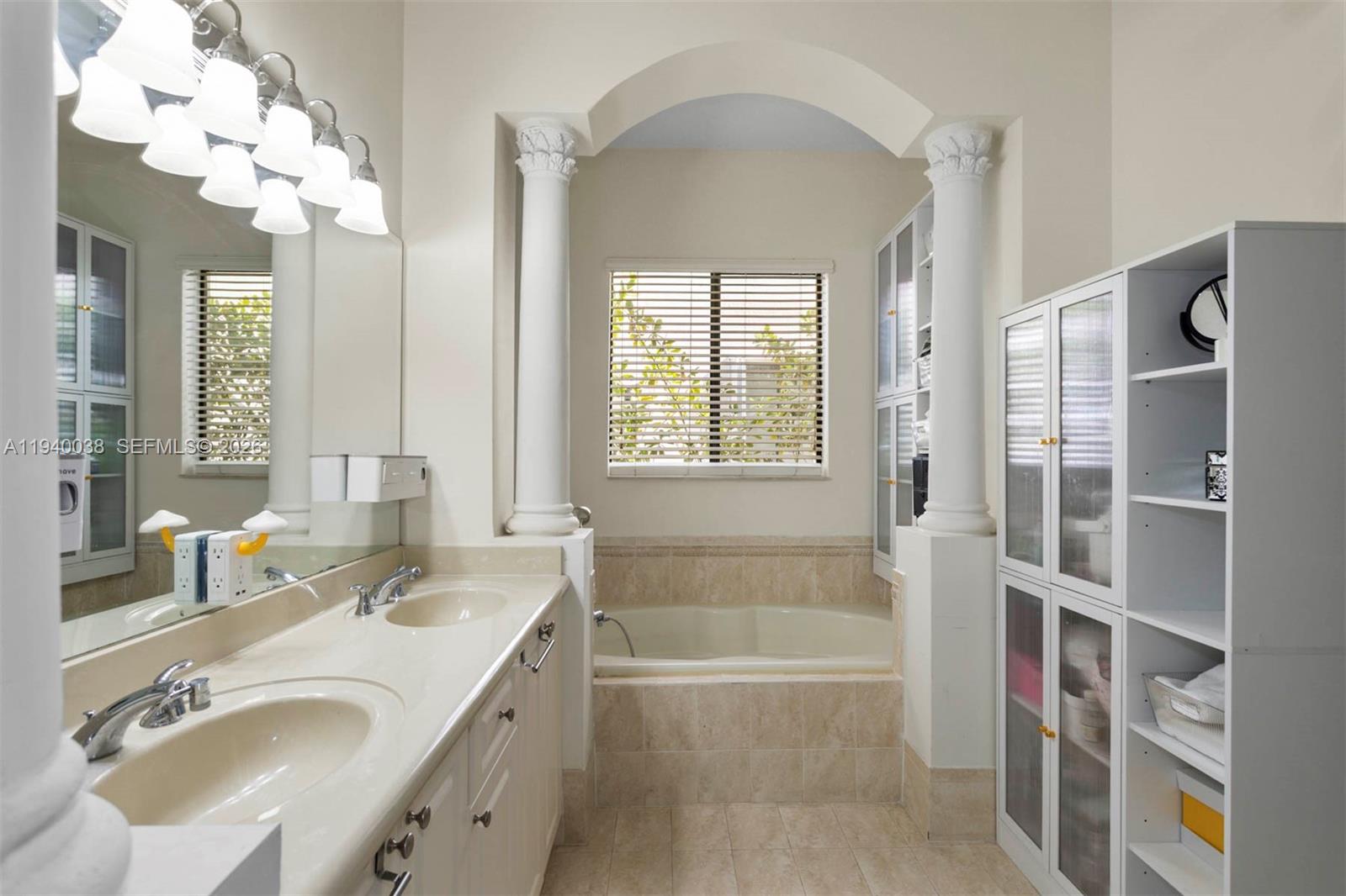 CUTLER CAY - Residential