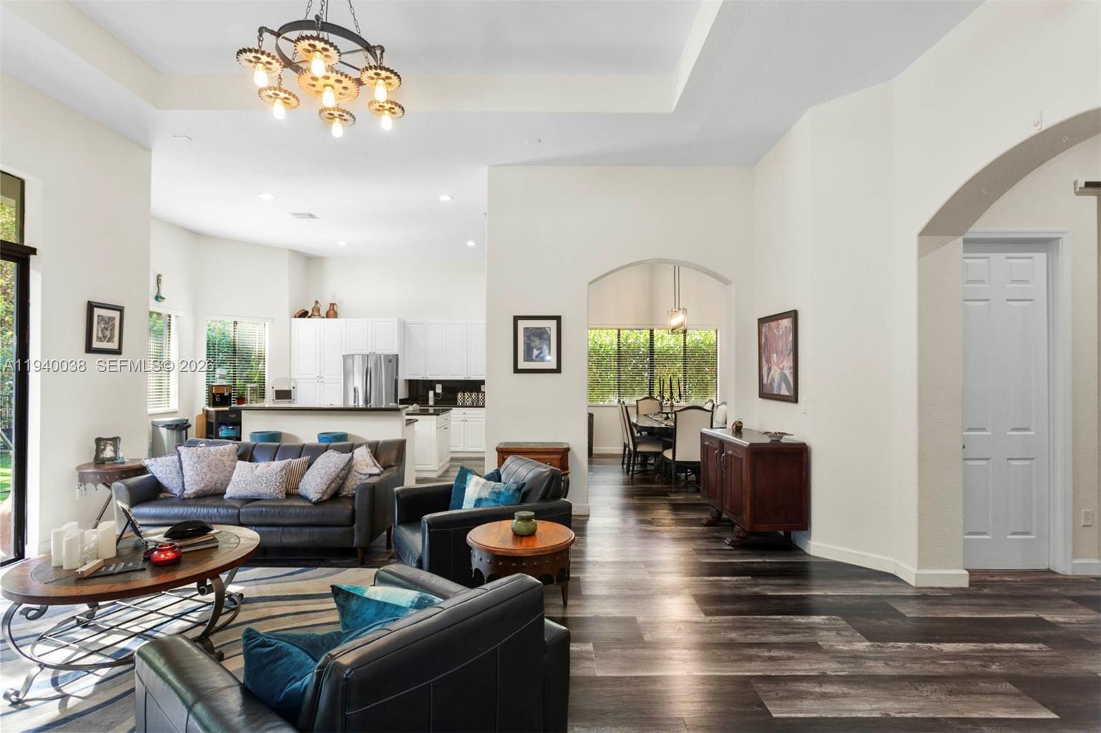 CUTLER CAY - Residential