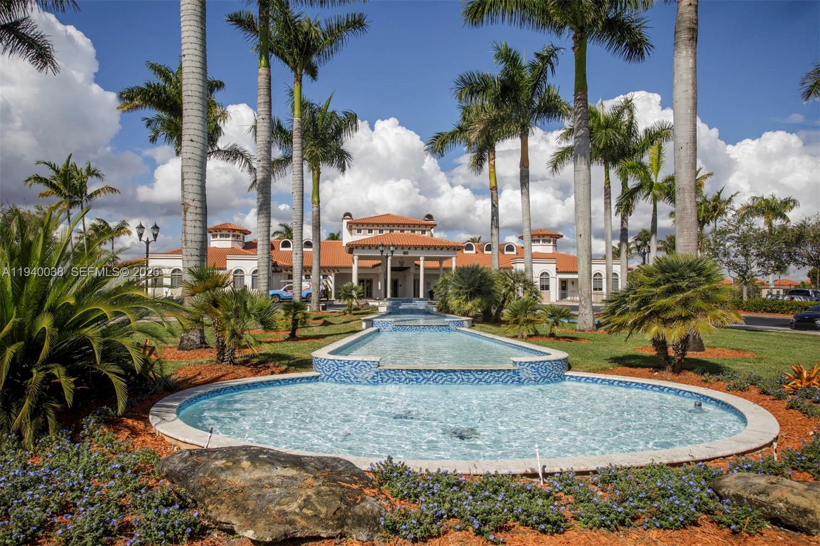 CUTLER CAY - Residential