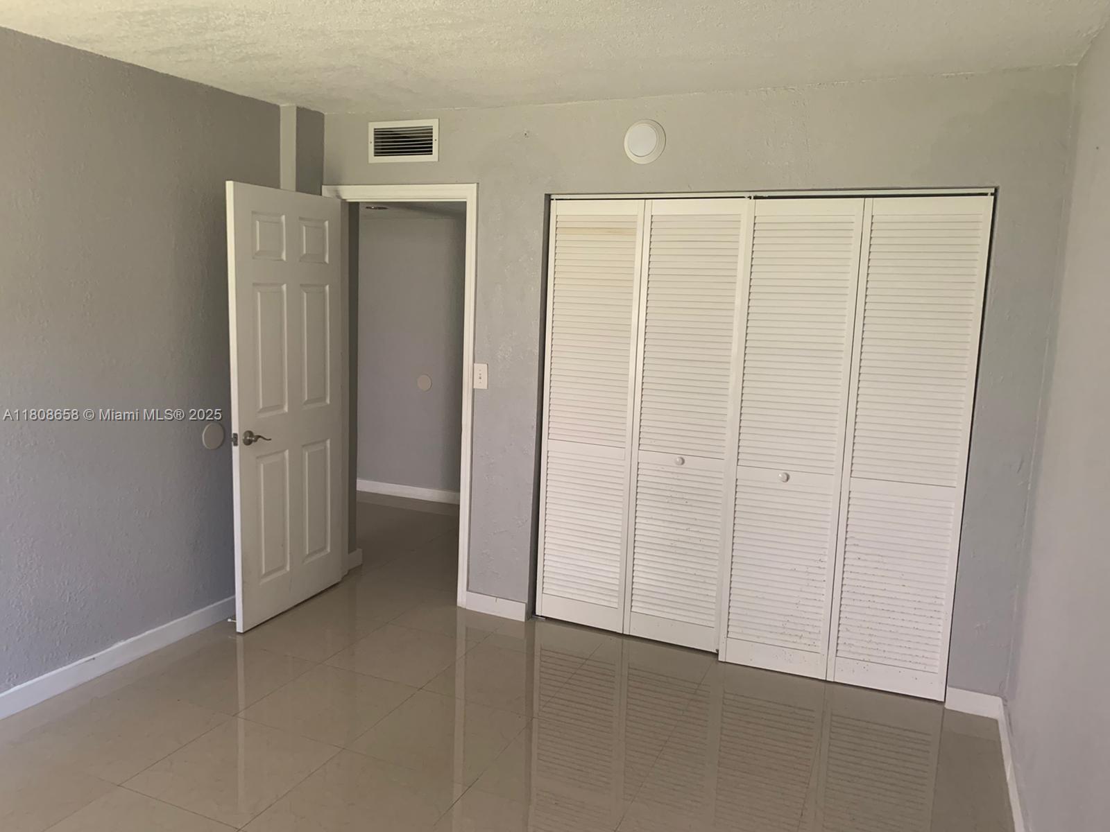 SAN MARCO CONDO - Residential