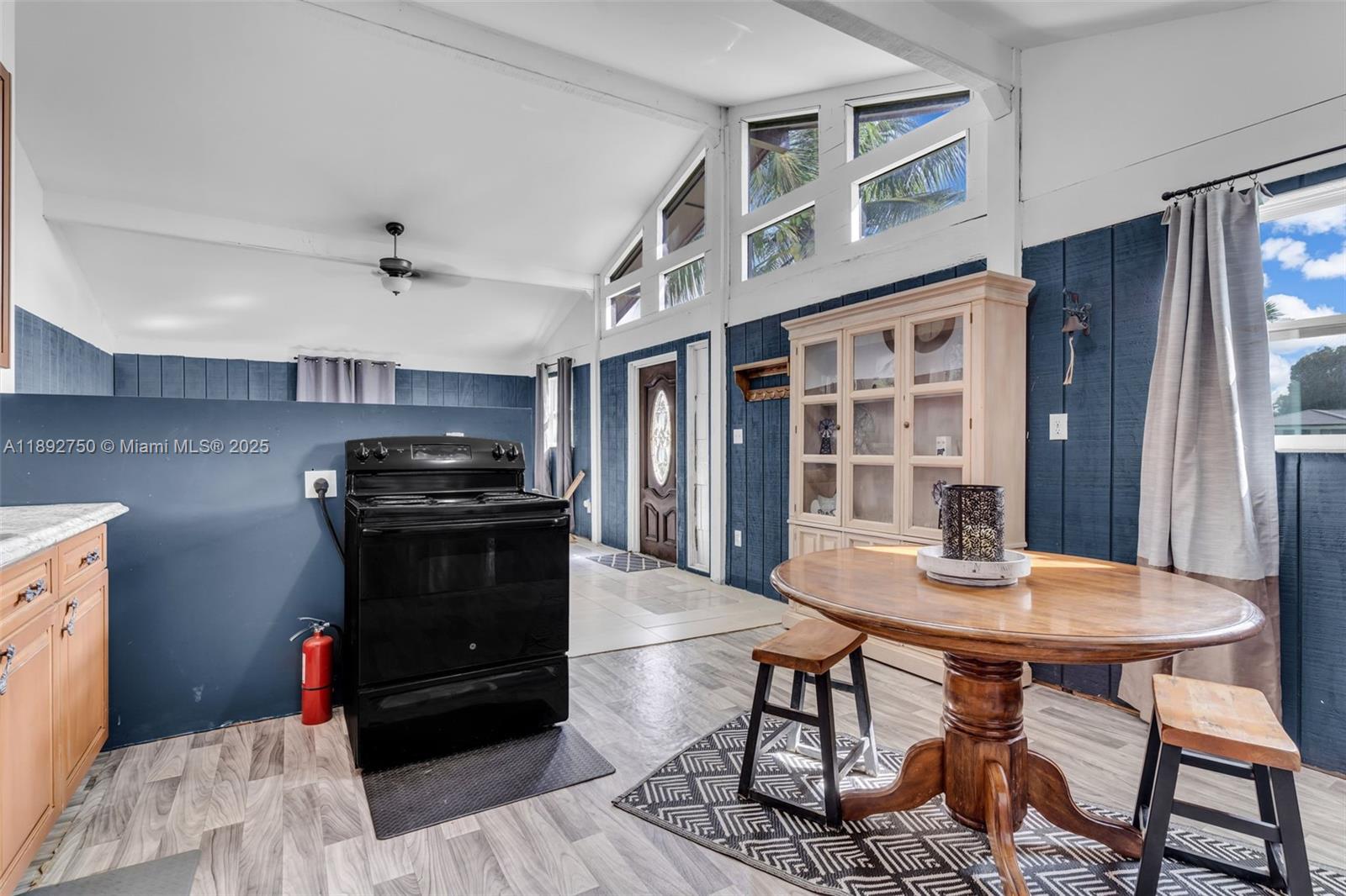 GRIFFING SILVER PALM SUB - Residential