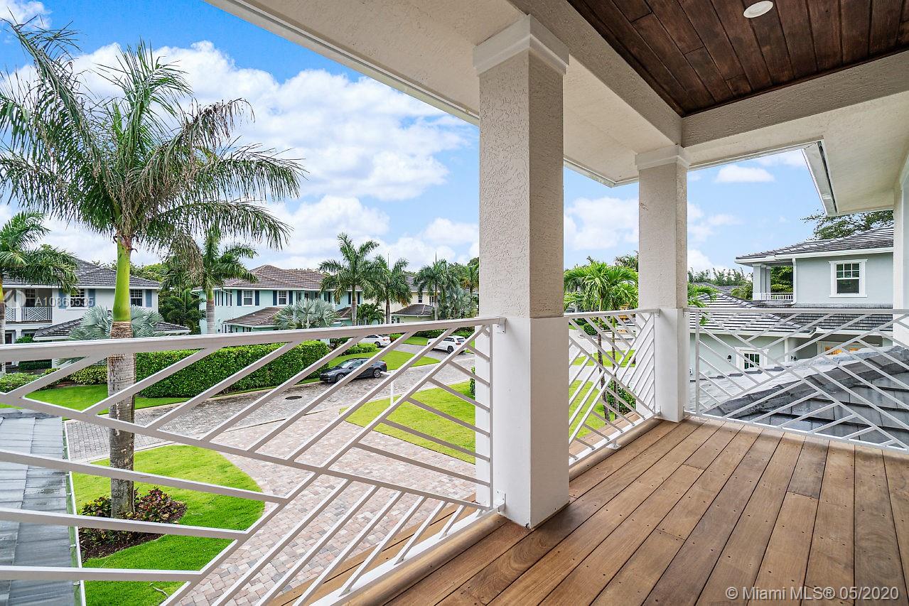 ESTATES CONDO - Residential