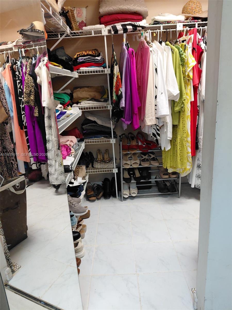 HAWTHORNE AT CENTURY VILL - Residential