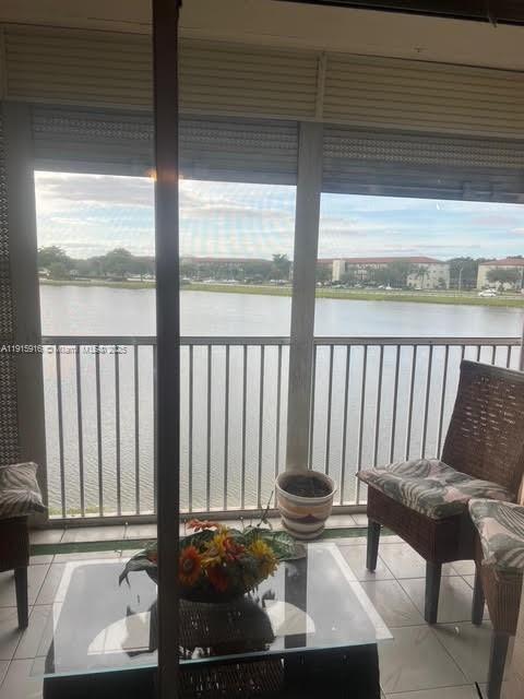 HAWTHORNE AT CENTURY VILL - Residential