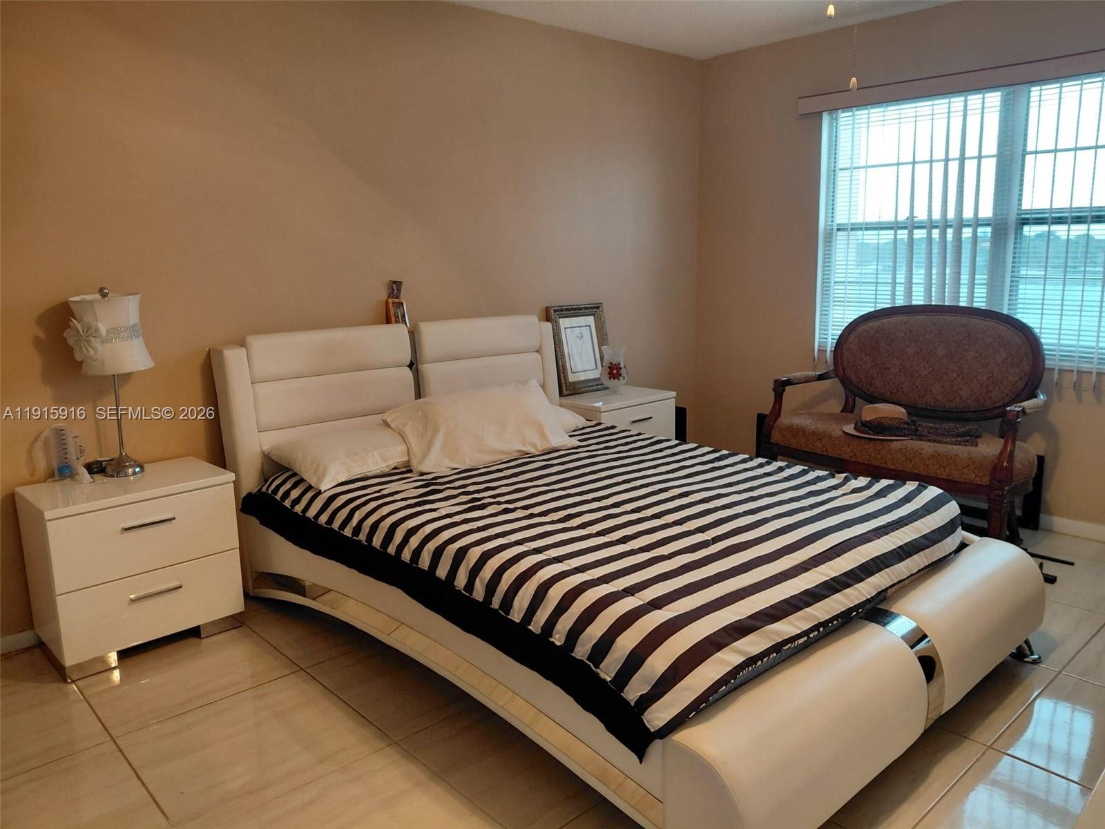 HAWTHORNE AT CENTURY VILL - Residential