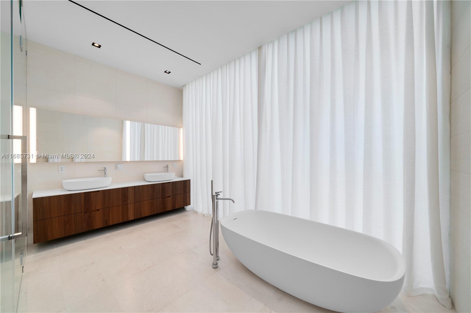 4701 NORTH MERIDIAN CONDO - Residential