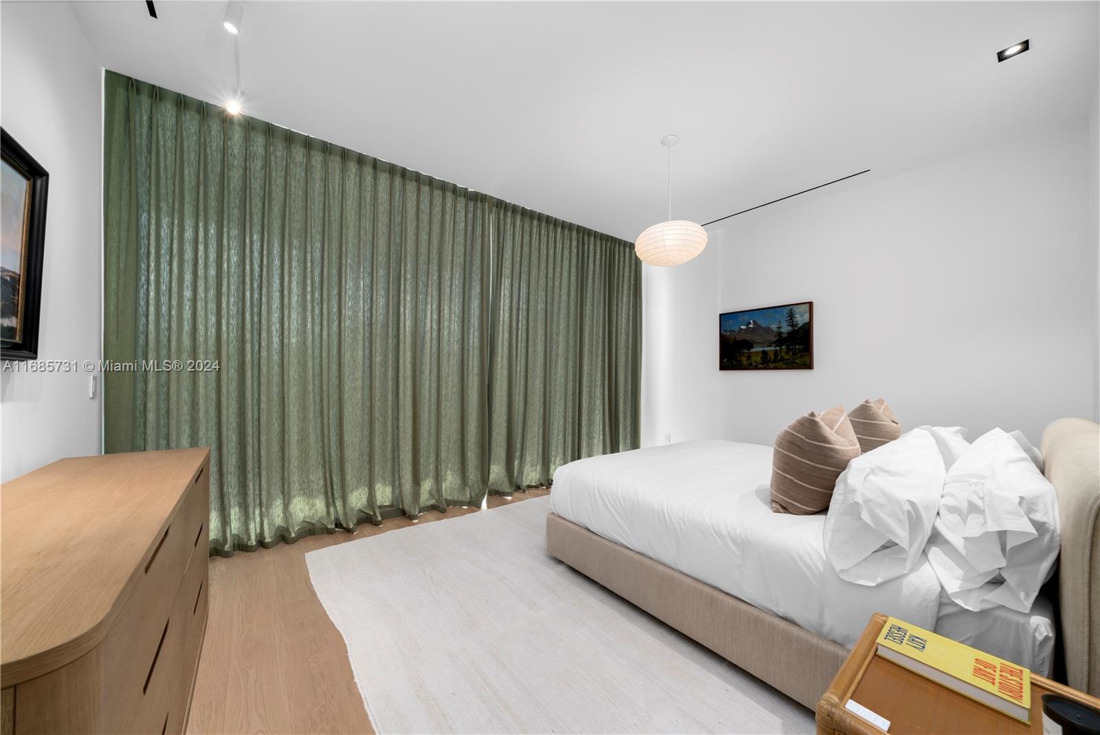 4701 NORTH MERIDIAN CONDO - Residential