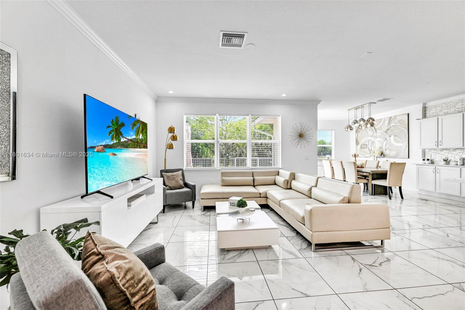 Property for Sale at 1083 Eucalyptus Dr, Hollywood, Broward County, Florida - Bedrooms: 3 
Bathrooms: 3  - $750,000