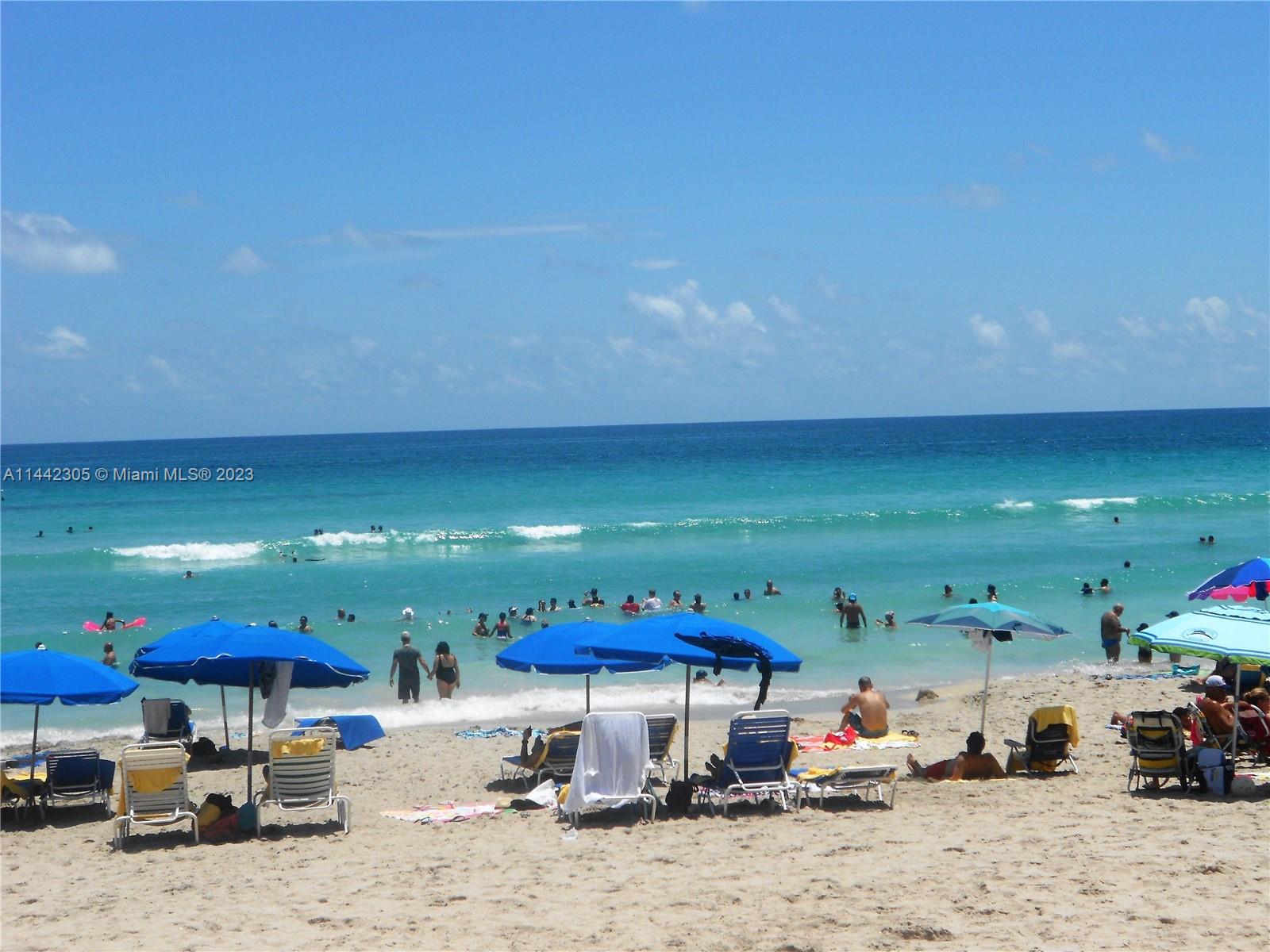 THE AVENTURA BEACH CLUB C - Residential