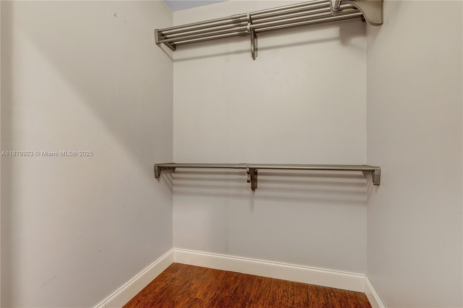 PEMBROKE LAKES SOUTH - Residential