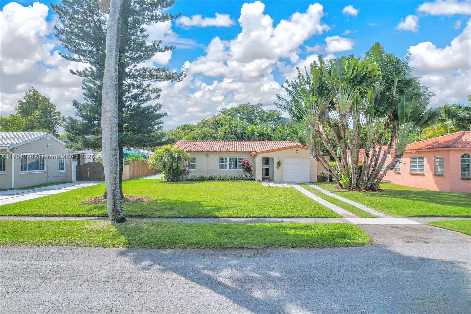 1520 Ne 108th St, Miami, Broward County, Florida - 3 Bedrooms  
2 Bathrooms - 