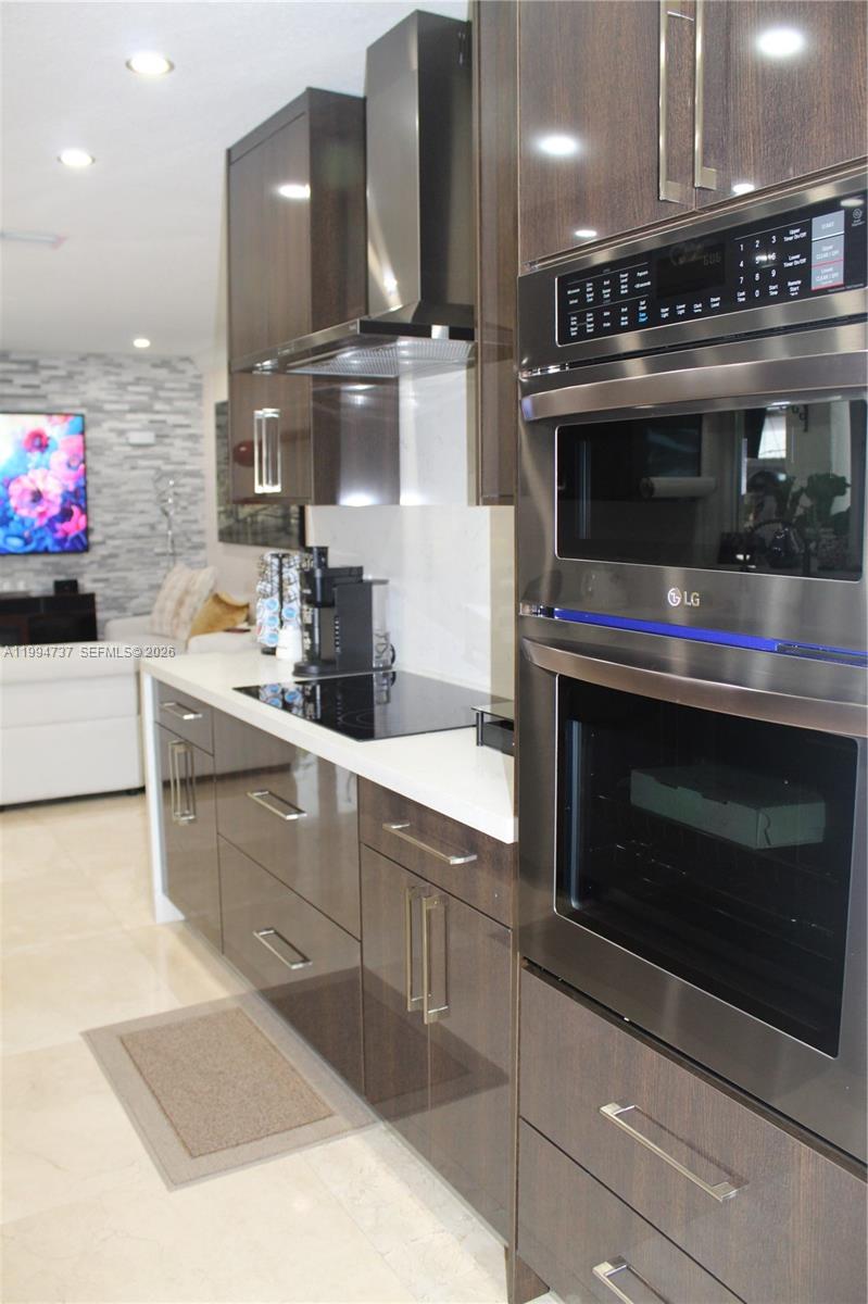 JEANNIE FOREST - Residential