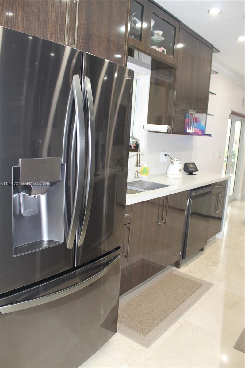 JEANNIE FOREST - Residential