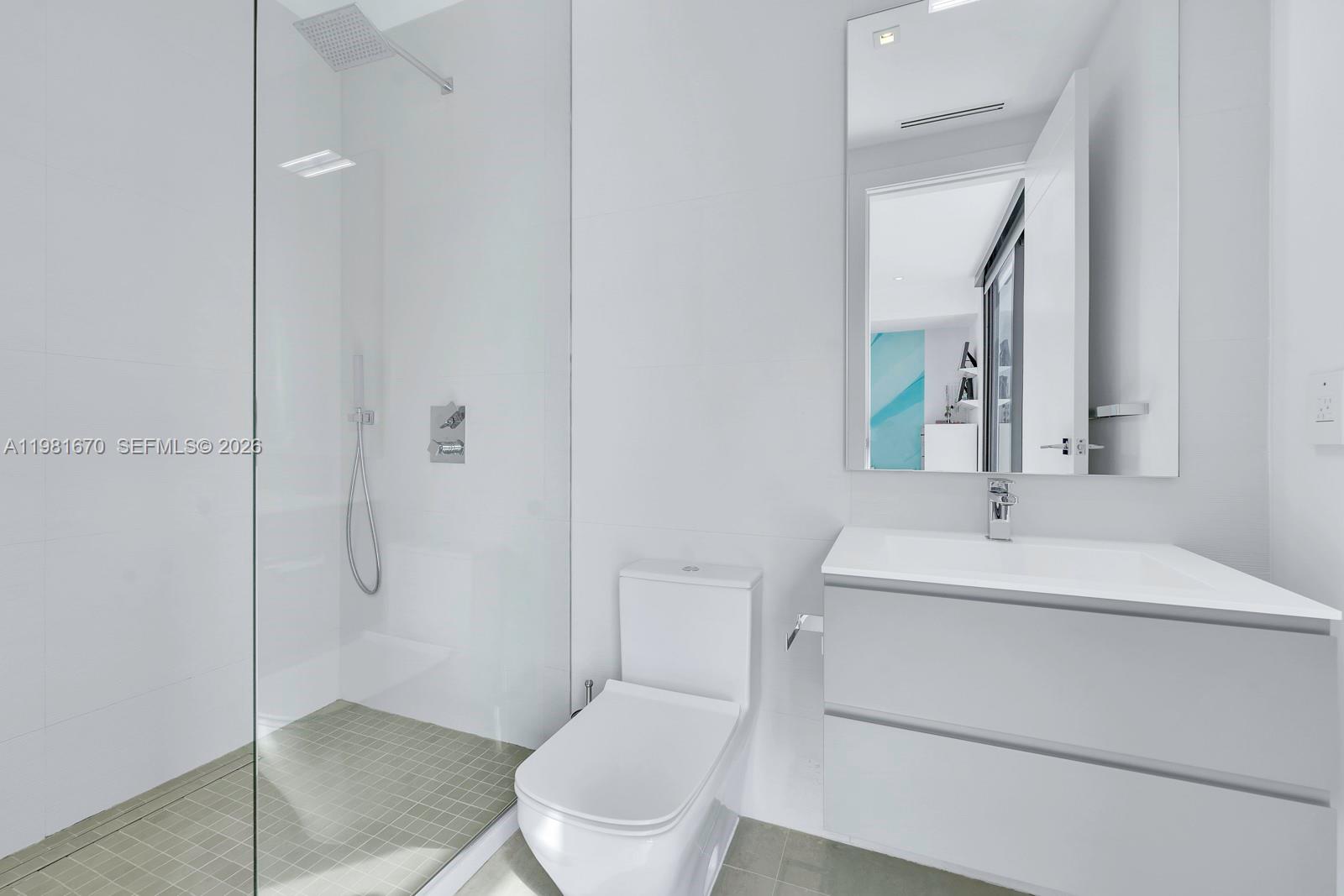 HIGH PINES REV PLAT OF 2N - Residential