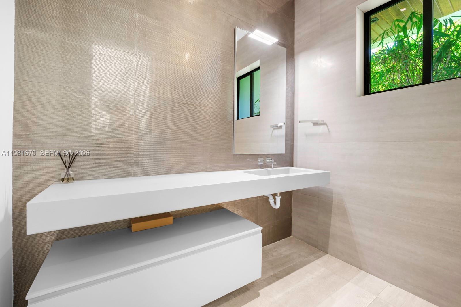 HIGH PINES REV PLAT OF 2N - Residential