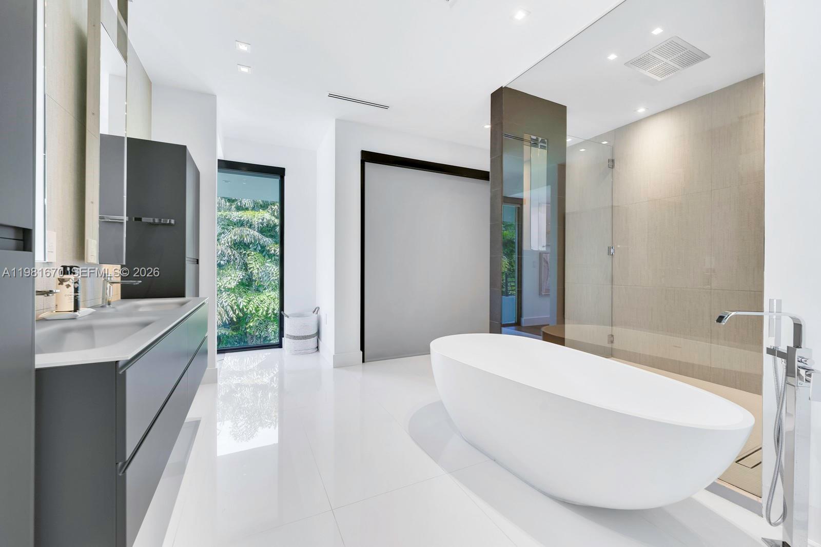 HIGH PINES REV PLAT OF 2N - Residential