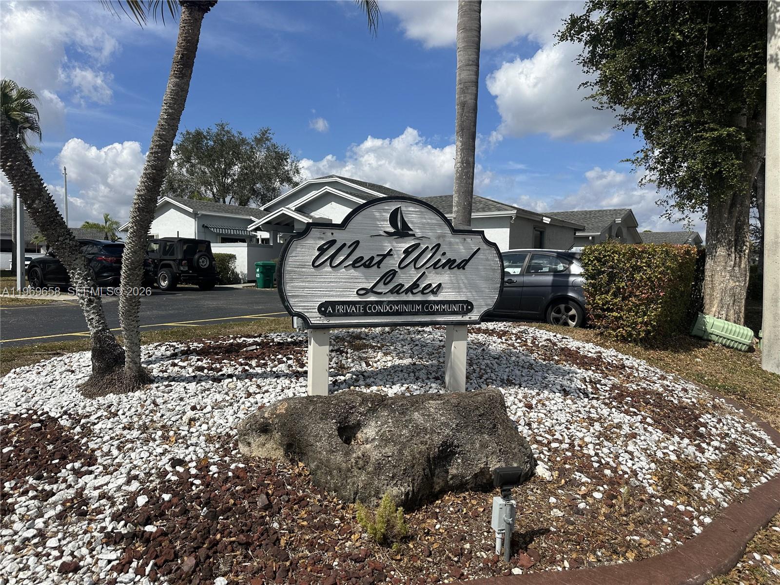 WESTWIND LAKES GARDEN HOM - Residential