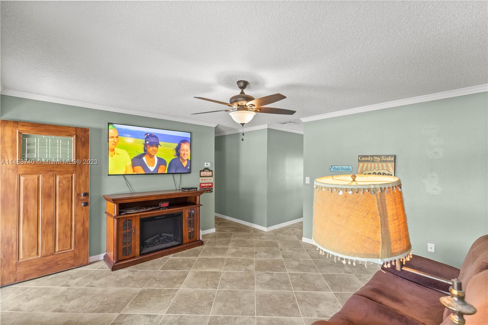 SILVER SPGS SHORES UN 28 - Residential