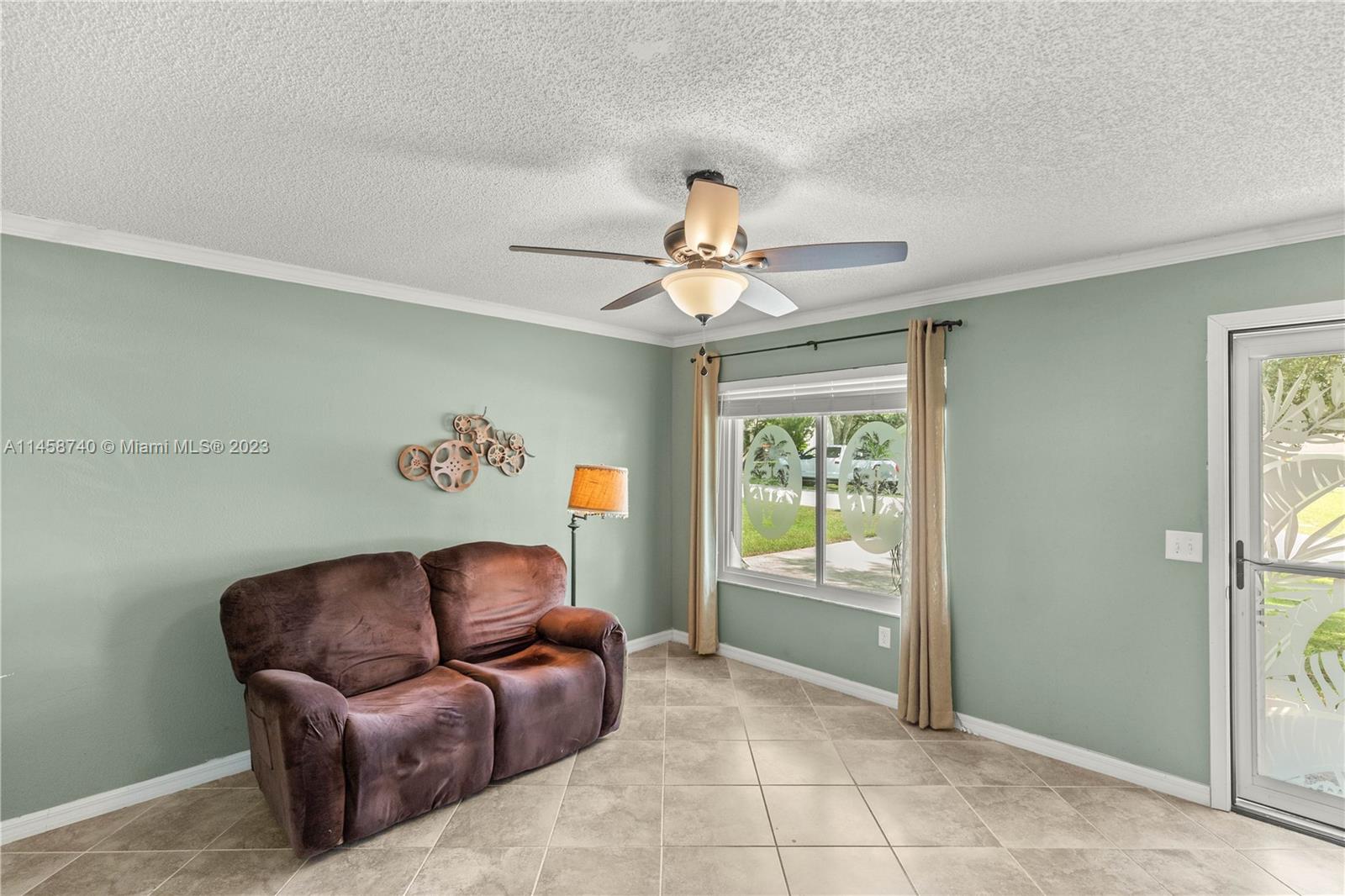 SILVER SPGS SHORES UN 28 - Residential