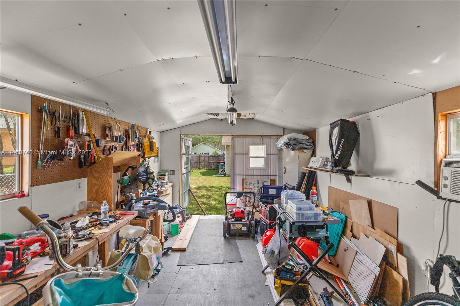 SILVER SPGS SHORES UN 28 - Residential