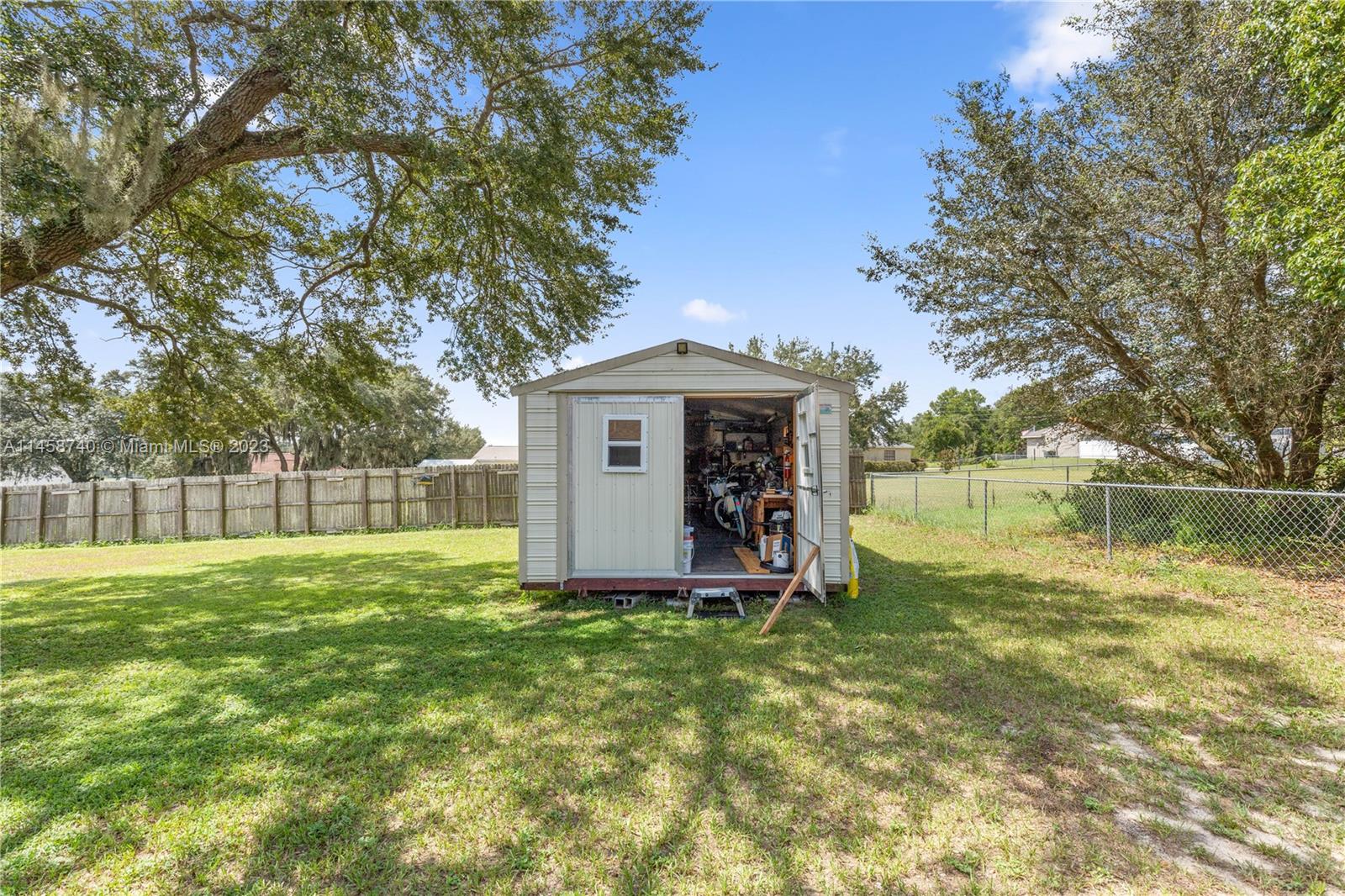 SILVER SPGS SHORES UN 28 - Residential