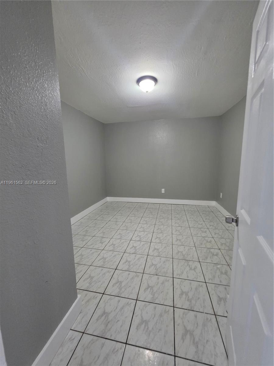 SEAPINES - Residential