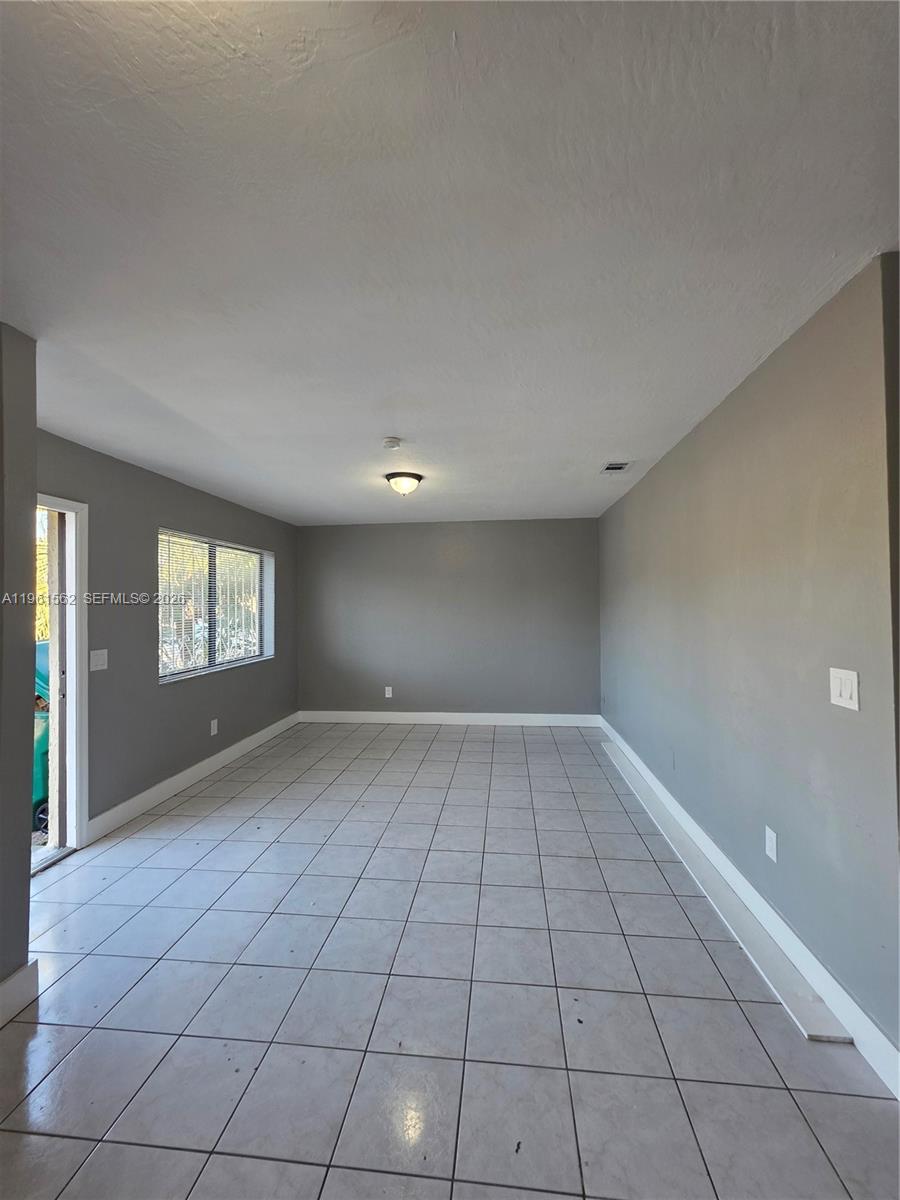 SEAPINES - Residential