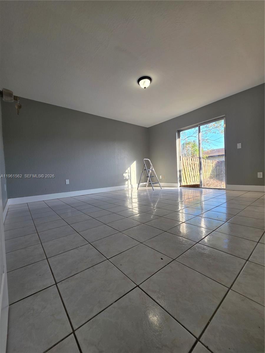 SEAPINES - Residential