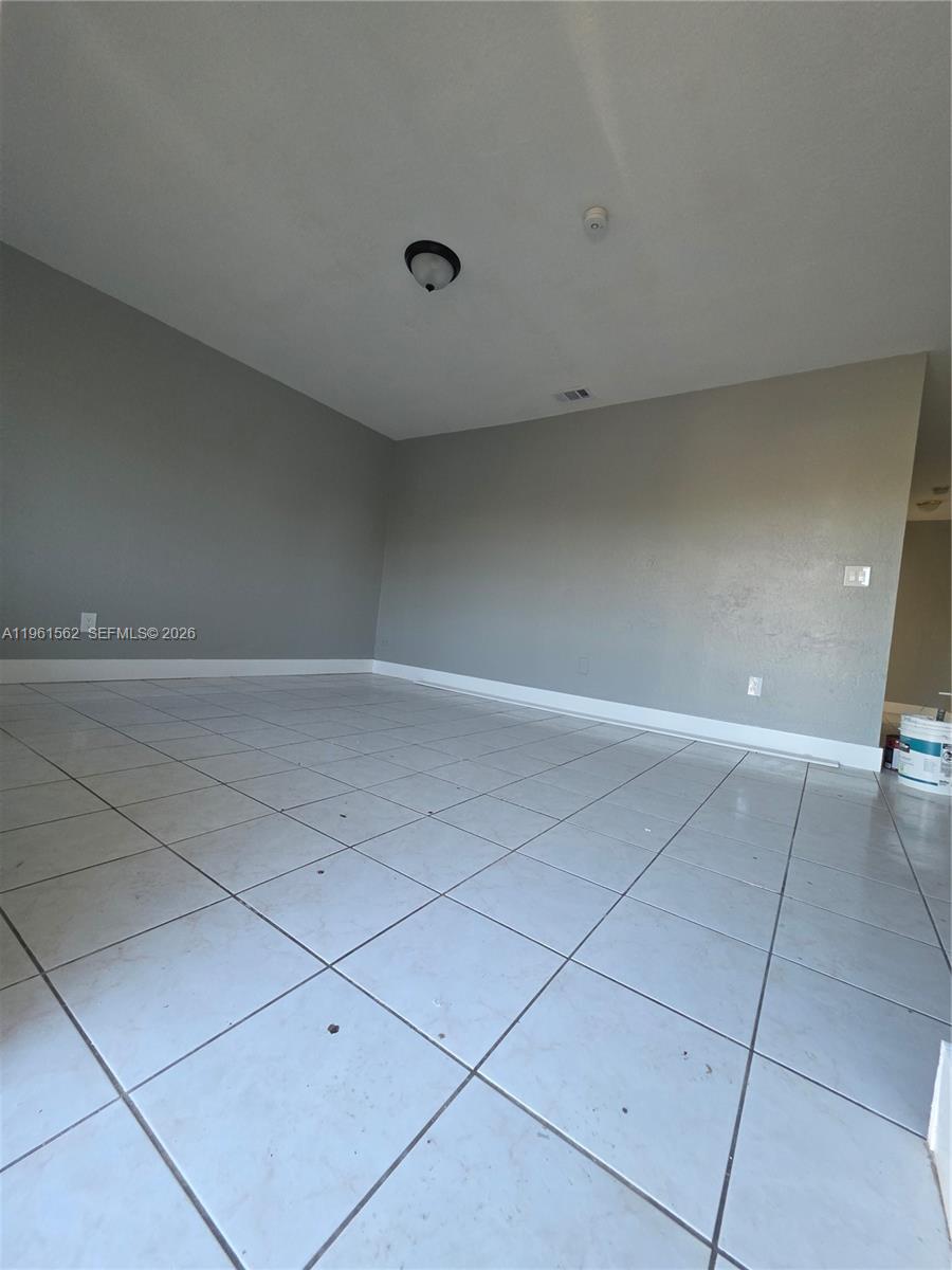 SEAPINES - Residential