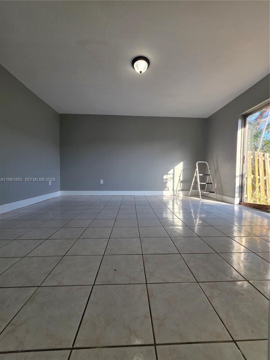 SEAPINES - Residential