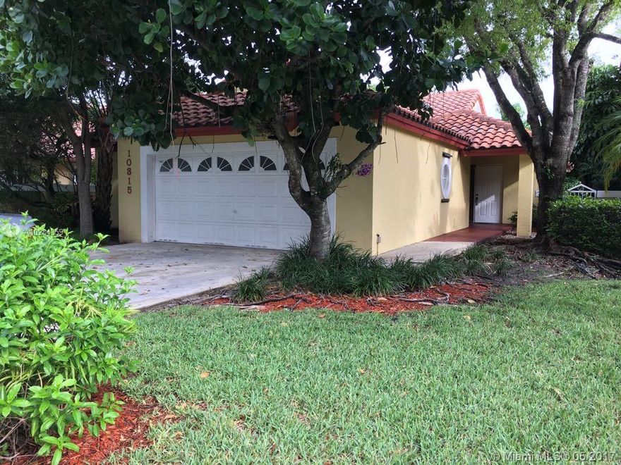 FOR RENT BEAUTIFUL ONE STORY HOUSE IN ONE OF THE MOST DESIRED NEIGHBORHOODS OF DORAL PARK. GATED COMMUNITY  GARAGE CONVERTED TO FOURTH BEDROOM AND DEPOSIT. HOME IS LOCATED VERY CLOSE TO HIGHLY RATED PRIVATE AND PUBLIC SCHOOLS IN DORAL AND SHOPPING CENTERS AND BUSINESS AREA. DORAL PARK COUNTRY CLUB IS INCLUDED ENJOY CLUB AMENITIES LARGE PATIO & DRIVEWAY. YOU MUST SEE IT.