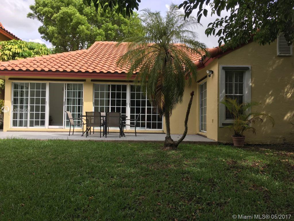 DORAL DUNES - Residential Lease