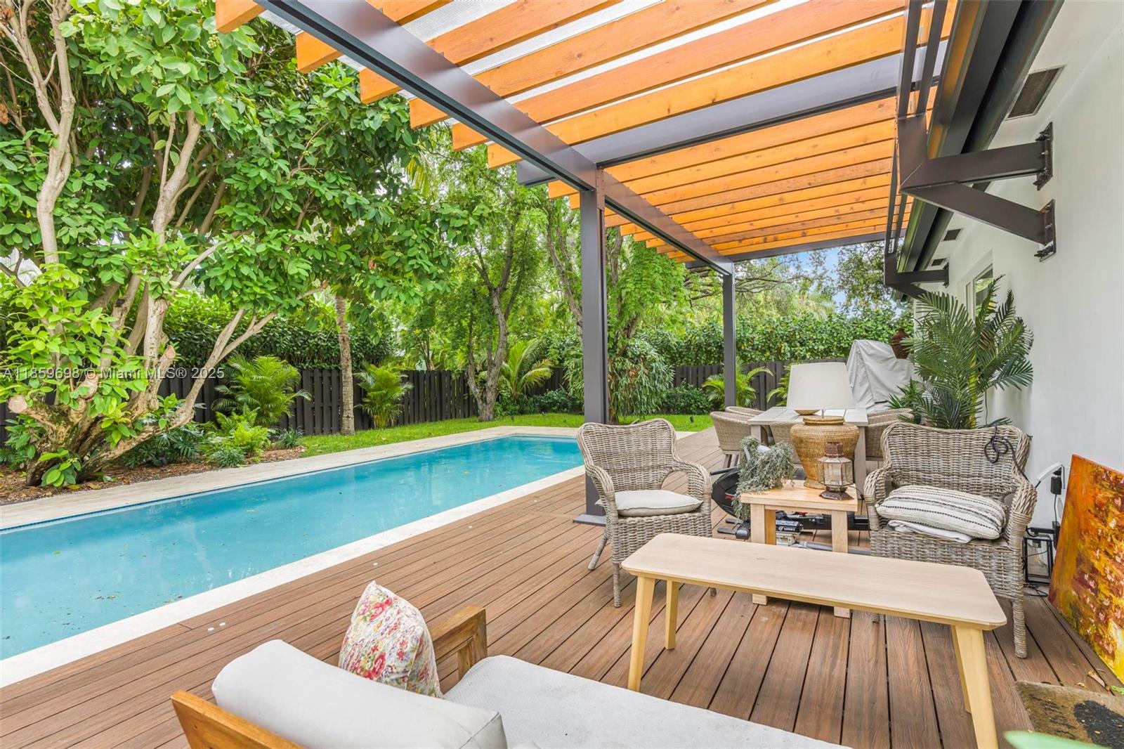 OLD CUTLER CREEK - Residential