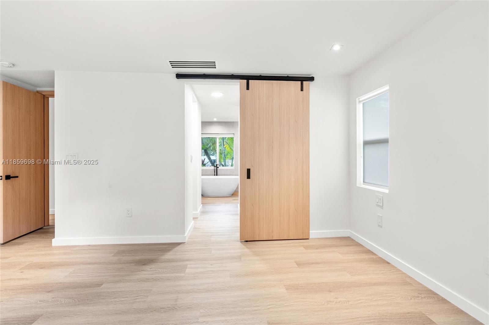 OLD CUTLER CREEK - Residential