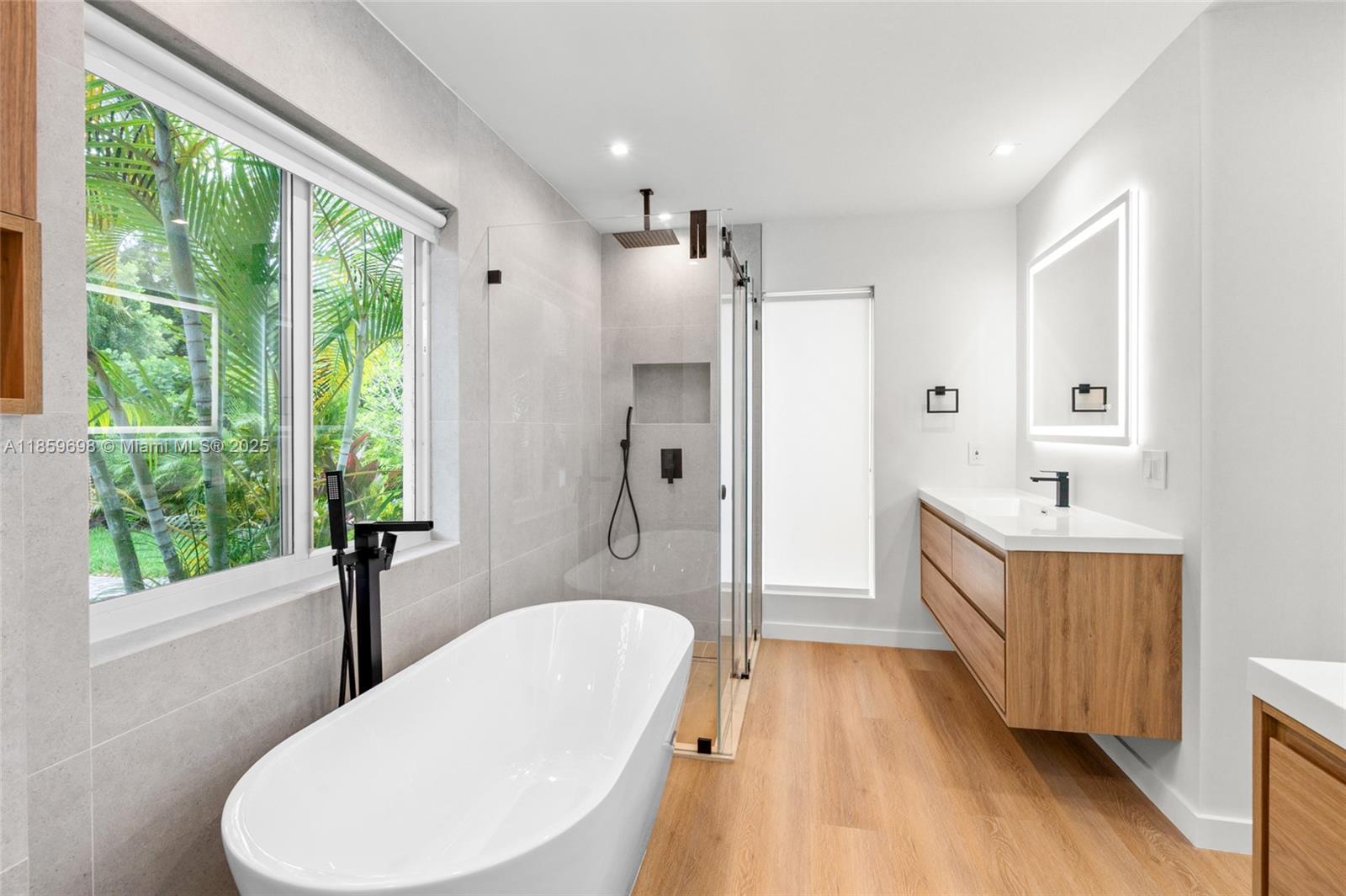 OLD CUTLER CREEK - Residential