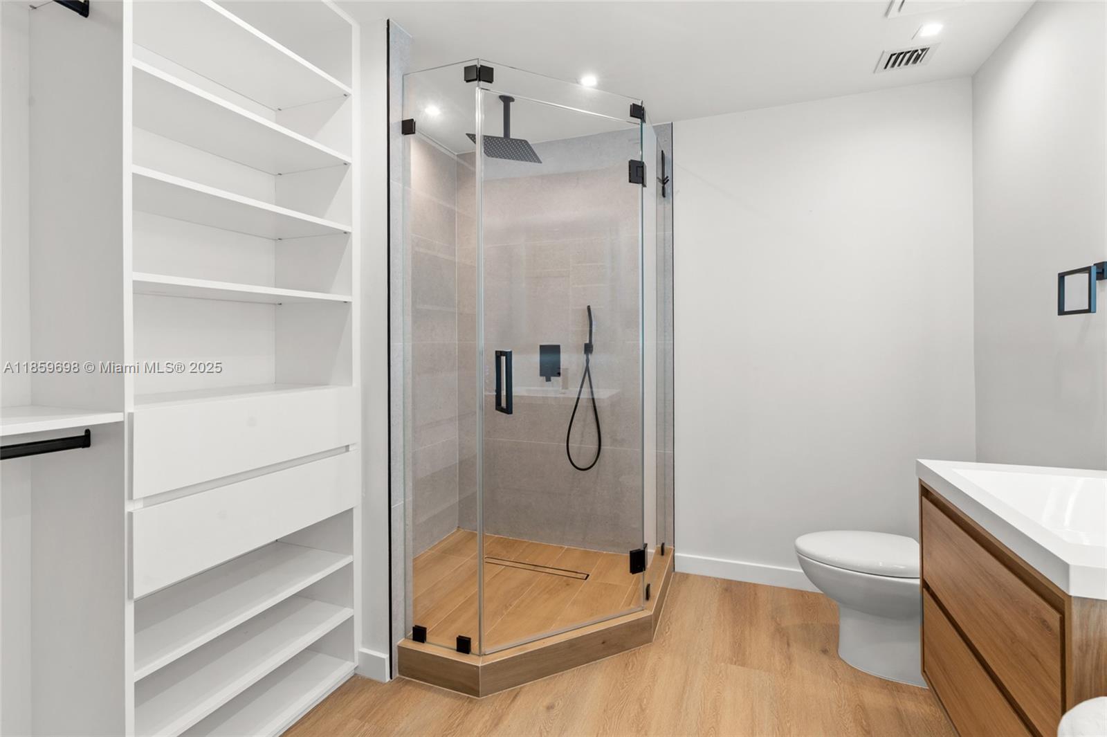 OLD CUTLER CREEK - Residential