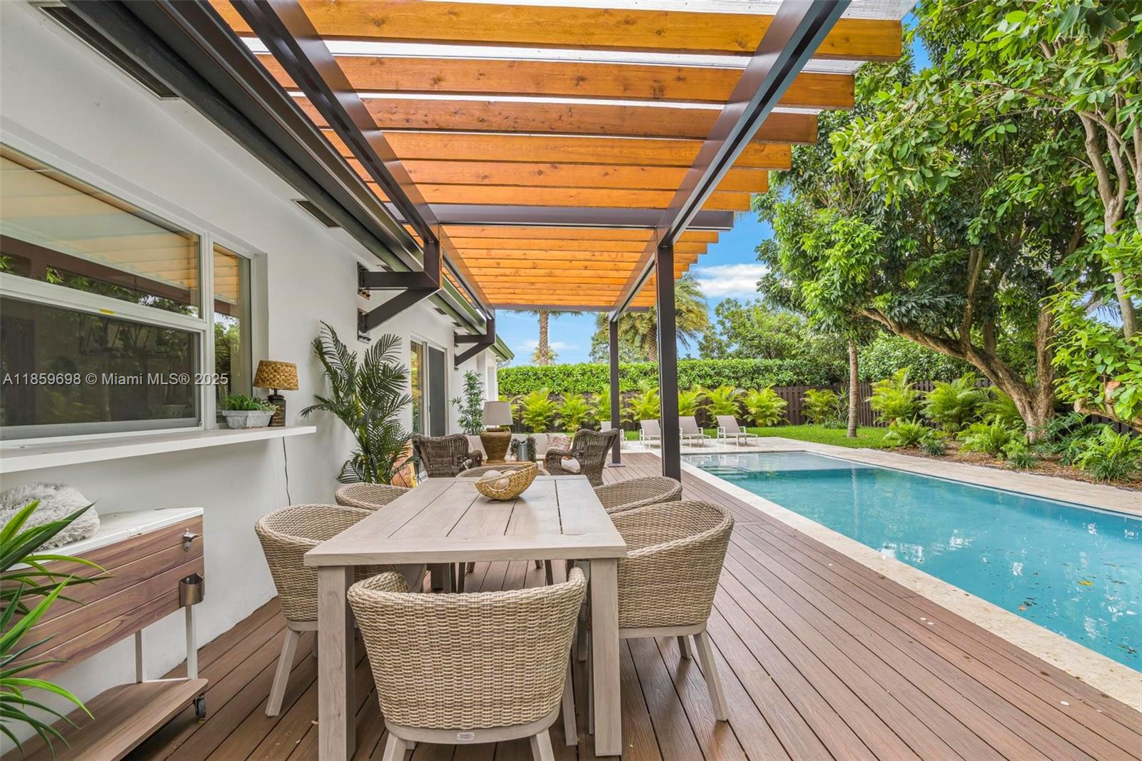 OLD CUTLER CREEK - Residential