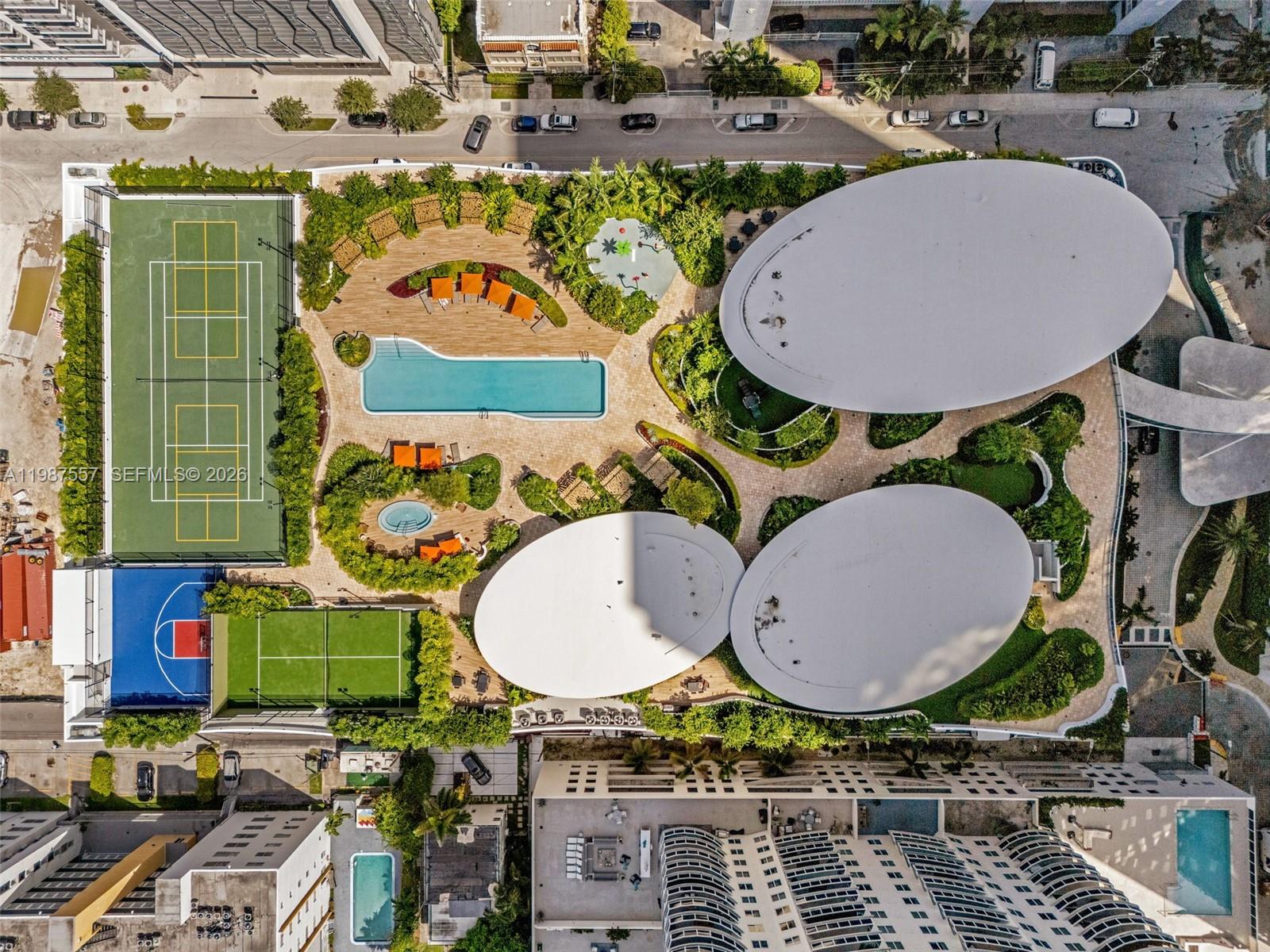 ARIA RESERVE - Residential